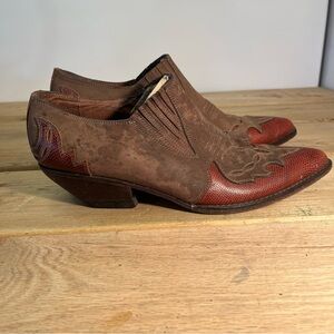 Vtg Guess by George Marciano Bootie western women's size 10 B Red brown Cowgirl